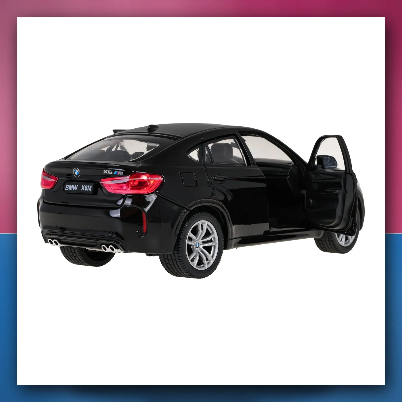 Metalni automobil BMW X6M 1:24 crni RASTAR