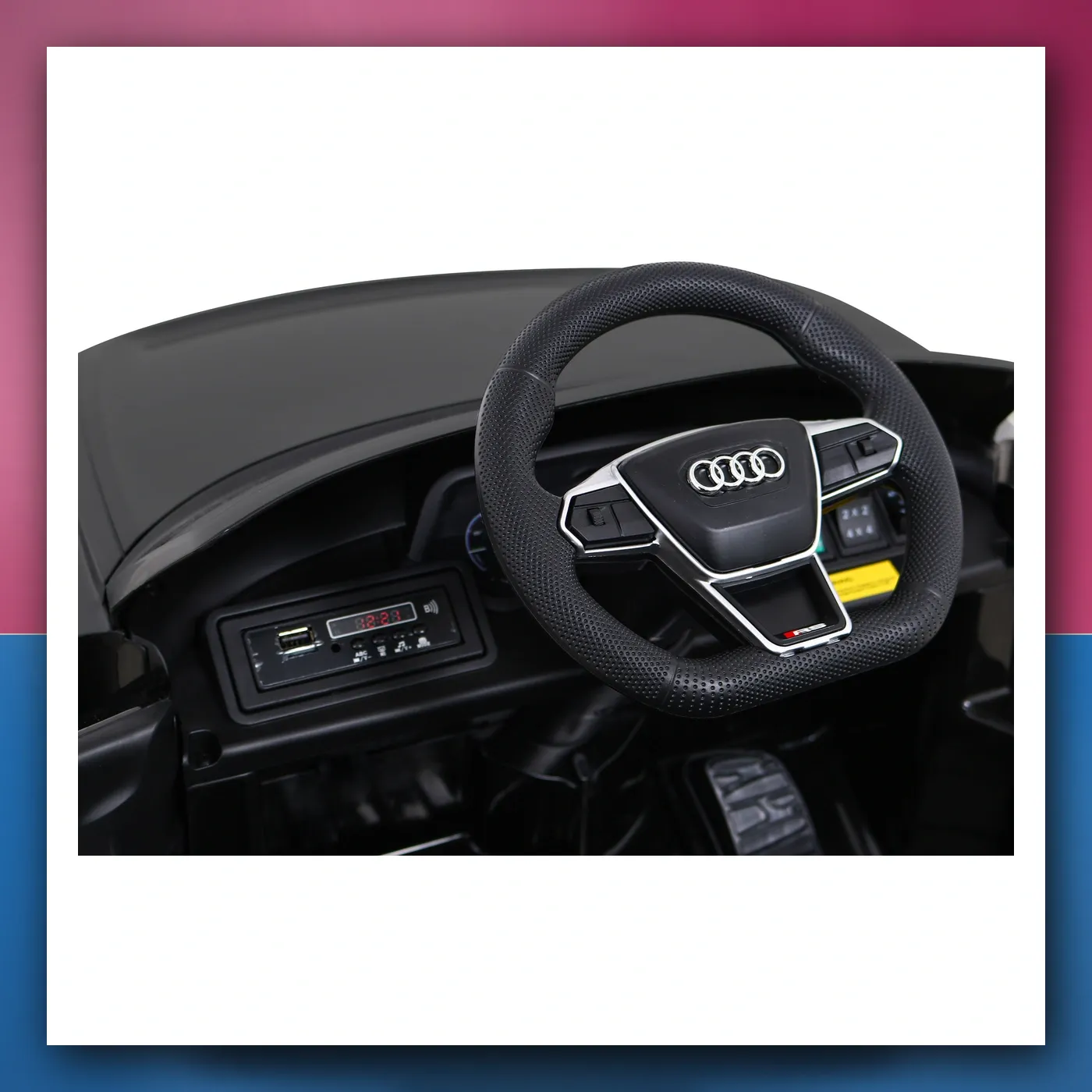 Audi RS E - Tron GT na akumulator crni + Daljinski upravljač + Pogon 4x4 + Radio + MP3 + LED + EVA - slika 1
