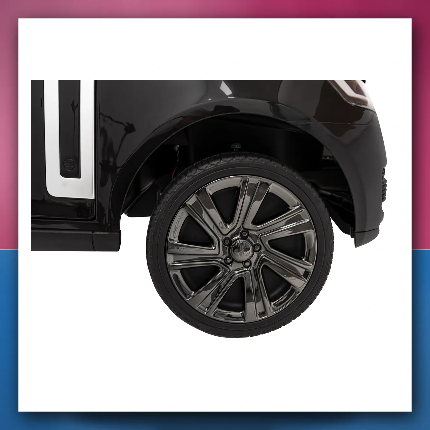 Auto na akumulator Range Rover SUV Lift crni - slika 1