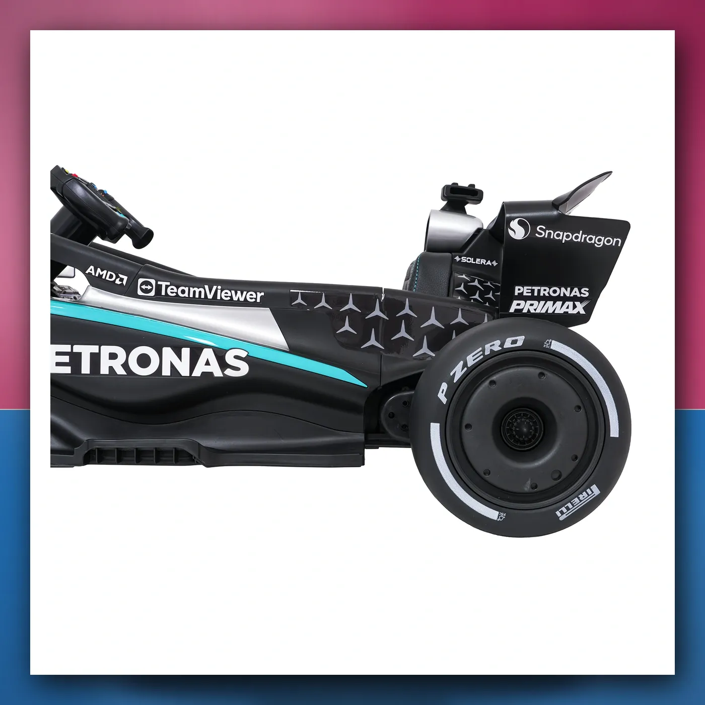 Bolid na akumulator Mercedes-AMG PETRONAS F1 crni s daljinskim upravljačem