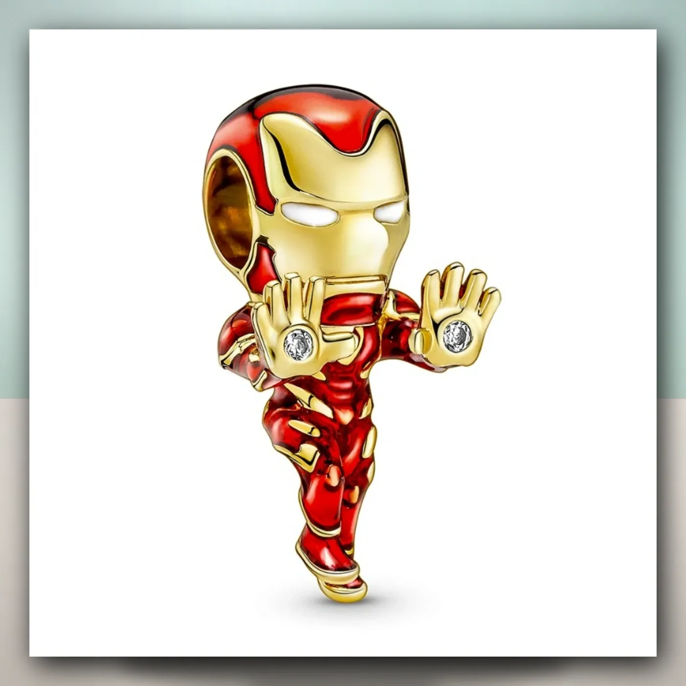 Privjesak Pandora Marvel 760268C01
