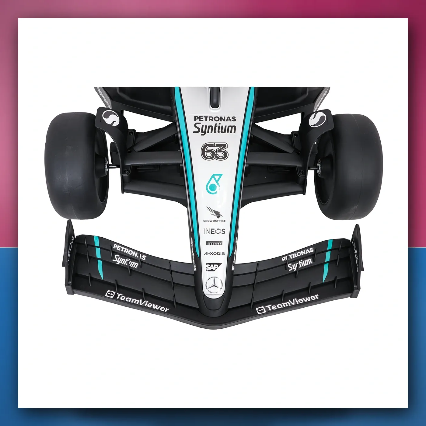 Bolid na akumulator Mercedes-AMG PETRONAS F1 crni s daljinskim upravljačem
