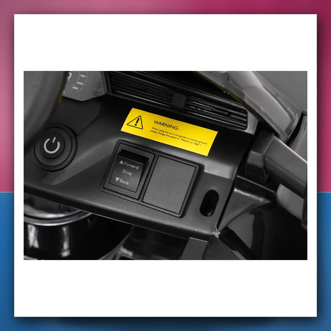 Auto na akumulator Audi SQ8 crni s daljinskim upravljačem 2,4 GHz
