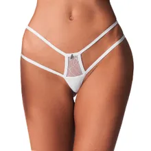 String „Arrowel“ aus feiner Spitze String „Arrowel“ aus feiner Spitze