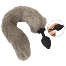 Analplug „fluffy tail“ mit langem Kunstfell-Schweif Analplug „fluffy tail“ mit langem Kunstfell-Schweif