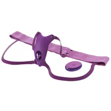 Vibro-String „Ultimate Butterfly Strap-on“ mit Fernbedienung Vibro-String „Ultimate Butterfly Strap-on“ mit Fernbedienung