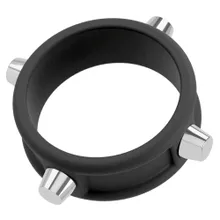 Penisring mit Nieten Penisring mit Nieten