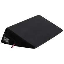 Liebeskissen „Wedge“ in ergonomischer Keilform Liebeskissen „Wedge“ in ergonomischer Keilform