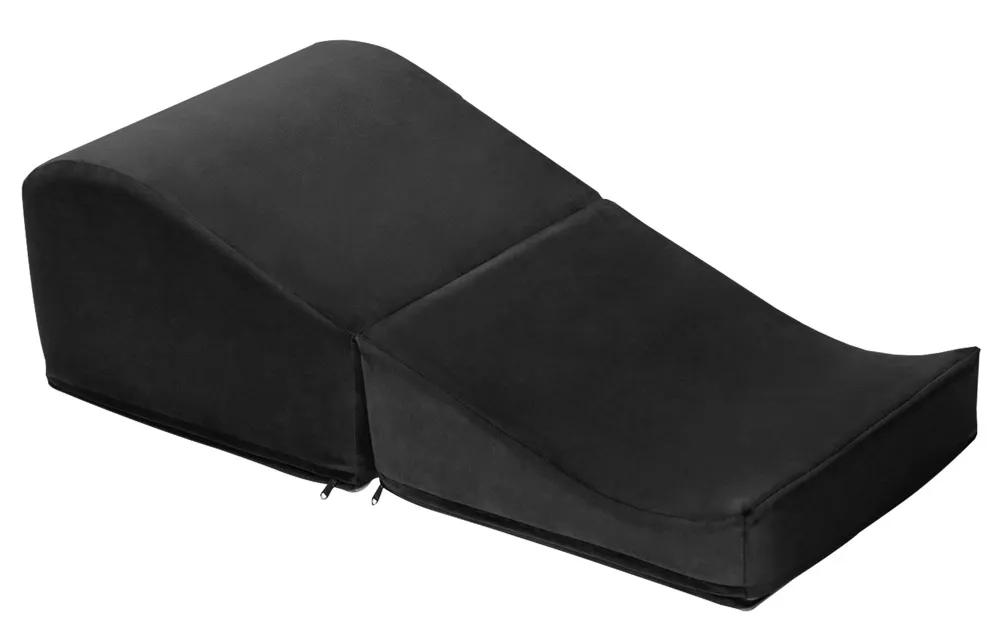 Liebeskissen „Flip Ramp“ mit abnehmbarem Bezug Liebeskissen „Flip Ramp“ mit abnehmbarem Bezug