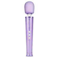 Massagestab „Petite Rechargeable Vibrating Massager“ in Reisegröße Massagestab „Petite Rechargeable Vibrating Massager“ in Reisegröße
