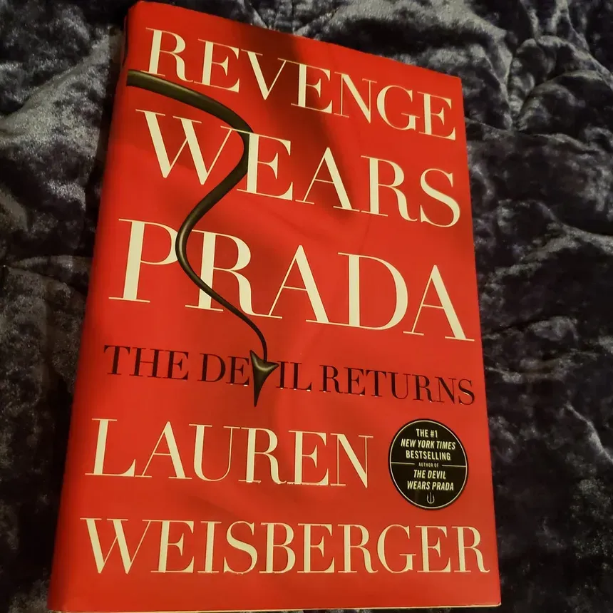 A Vingança Veste Prada: Por Que Sequências Literárias Desiludem A Vingança Veste Prada: Por Que Sequências Literárias Desiludem