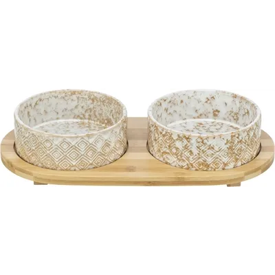 TRIXIE SET VOERBAK / WATERBAK KERAMIEK / BAMBOE WIT / NATUUR 2X300 ML 30X6X15 CM TRIXIE SET VOERBAK / WATERBAK KERAMIEK / BAMBOE WIT / NATUUR 2X300 ML 30X6X15 CM
