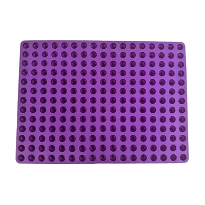 TRIXIE BAKMAT VOOR DIERENSNACKS BPA VRIJ PAARS 38X28 CM TRIXIE BAKMAT VOOR DIERENSNACKS BPA VRIJ PAARS 38X28 CM