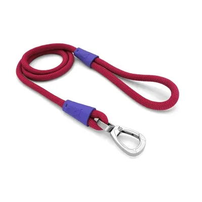 MORSO HONDENRIEM REGULAR ROPE GERECYCLED RED VELVET ROOD 120X1 CM MORSO HONDENRIEM REGULAR ROPE GERECYCLED RED VELVET ROOD 120X1 CM
