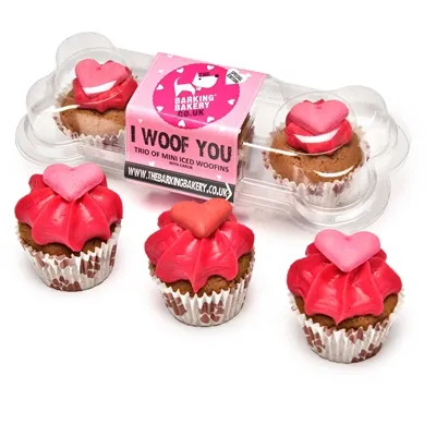 THE BARKING BAKERY I WOOF YOU VALENTINE MINI ICED WOOFINS TRIO ASSORTI THE BARKING BAKERY I WOOF YOU VALENTINE MINI ICED WOOFINS TRIO ASSORTI