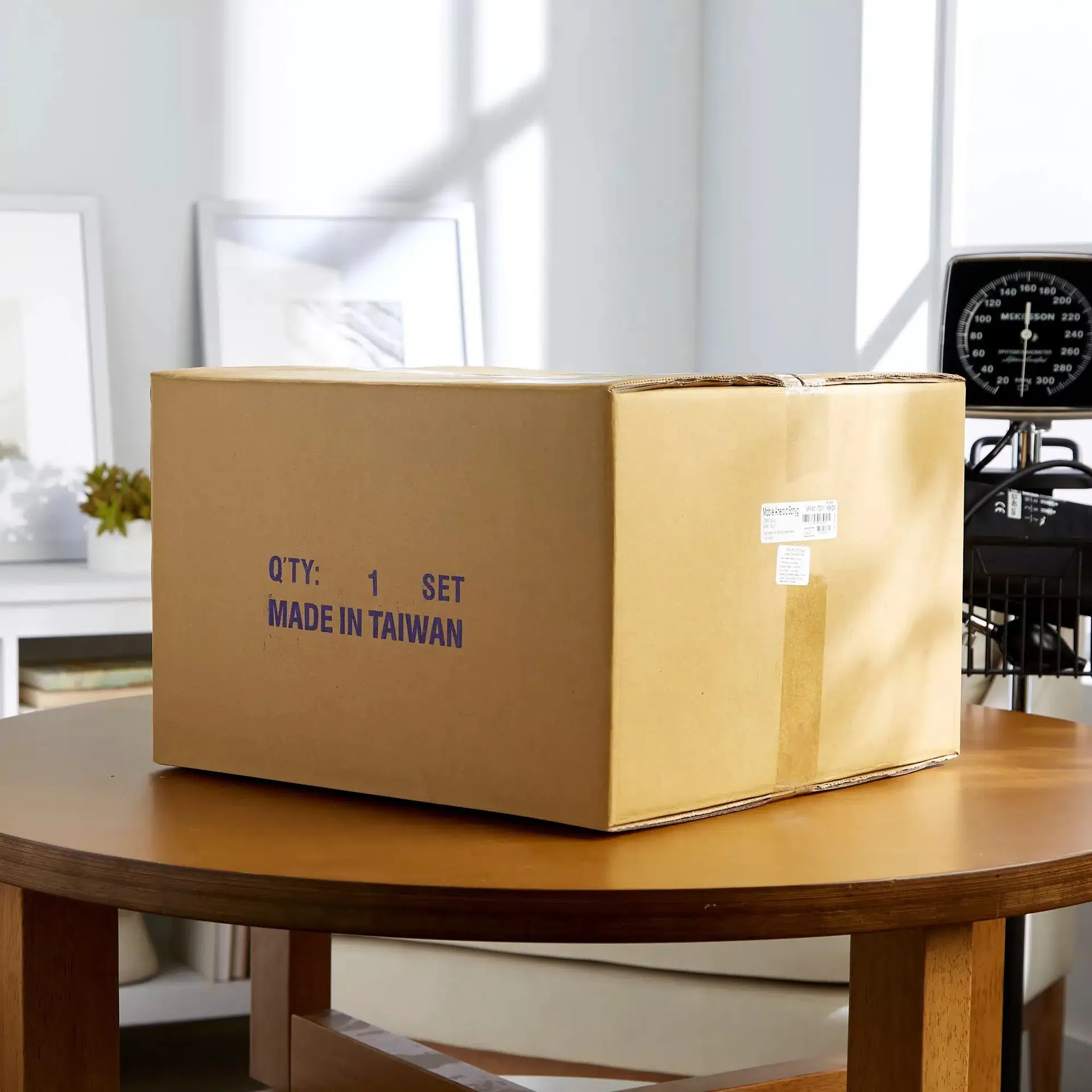 McKesson LUMEON Mobile Aneroid Sphygmomanometer Unit Adult Nylon Cuff - Image 10