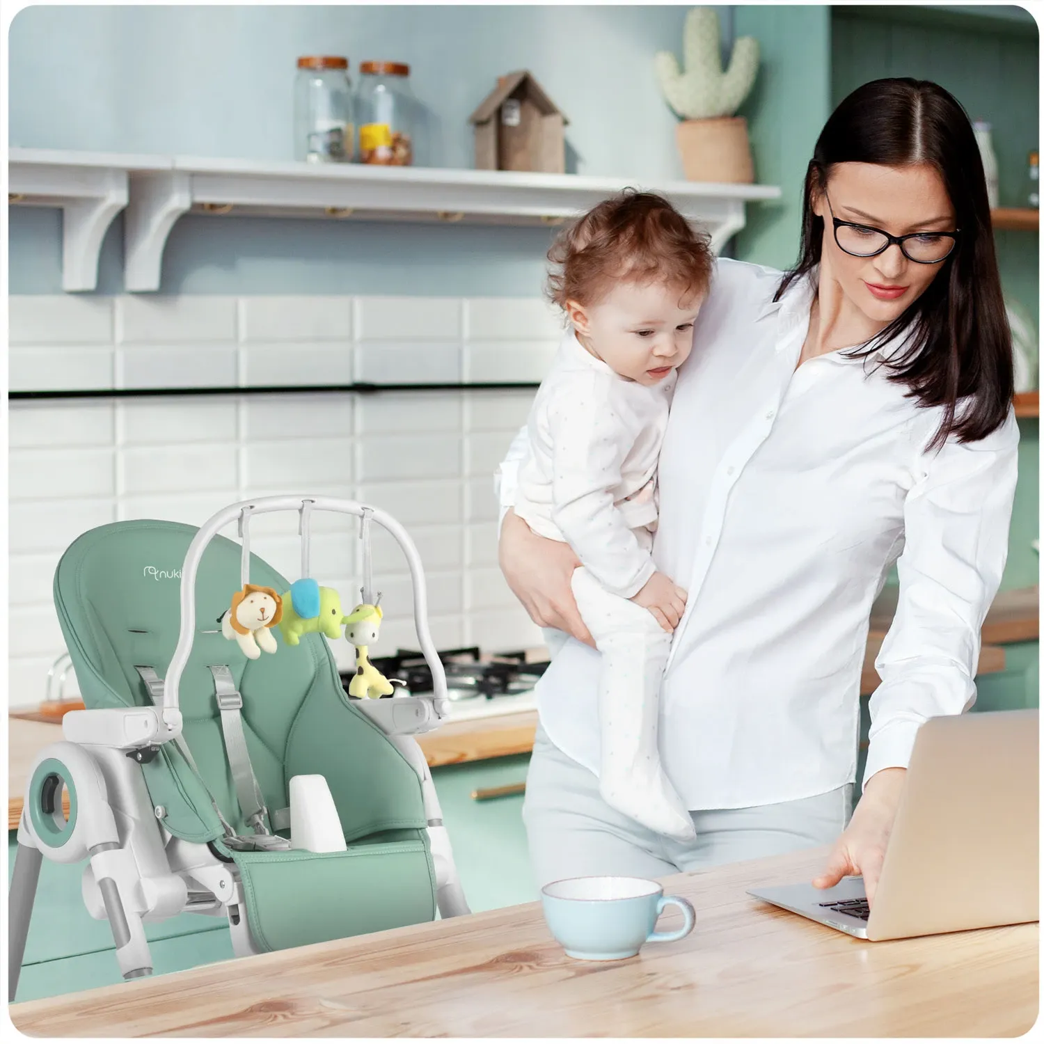 Vaikiška kėdutė su staliuku, žalia Belo sumuštinė + žaislų laikiklis - nuotrauka 1