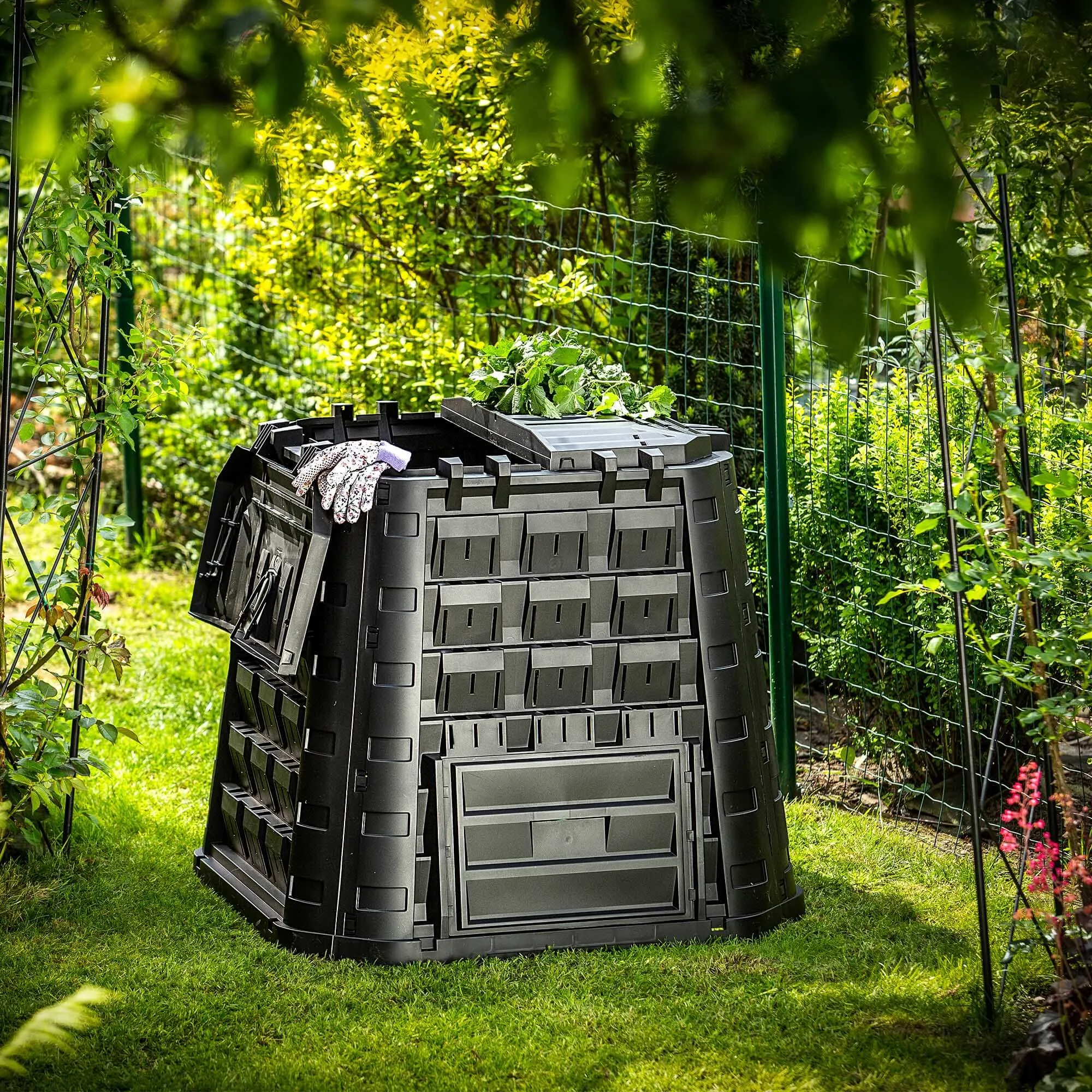 Yutz 450L sodo komposteris