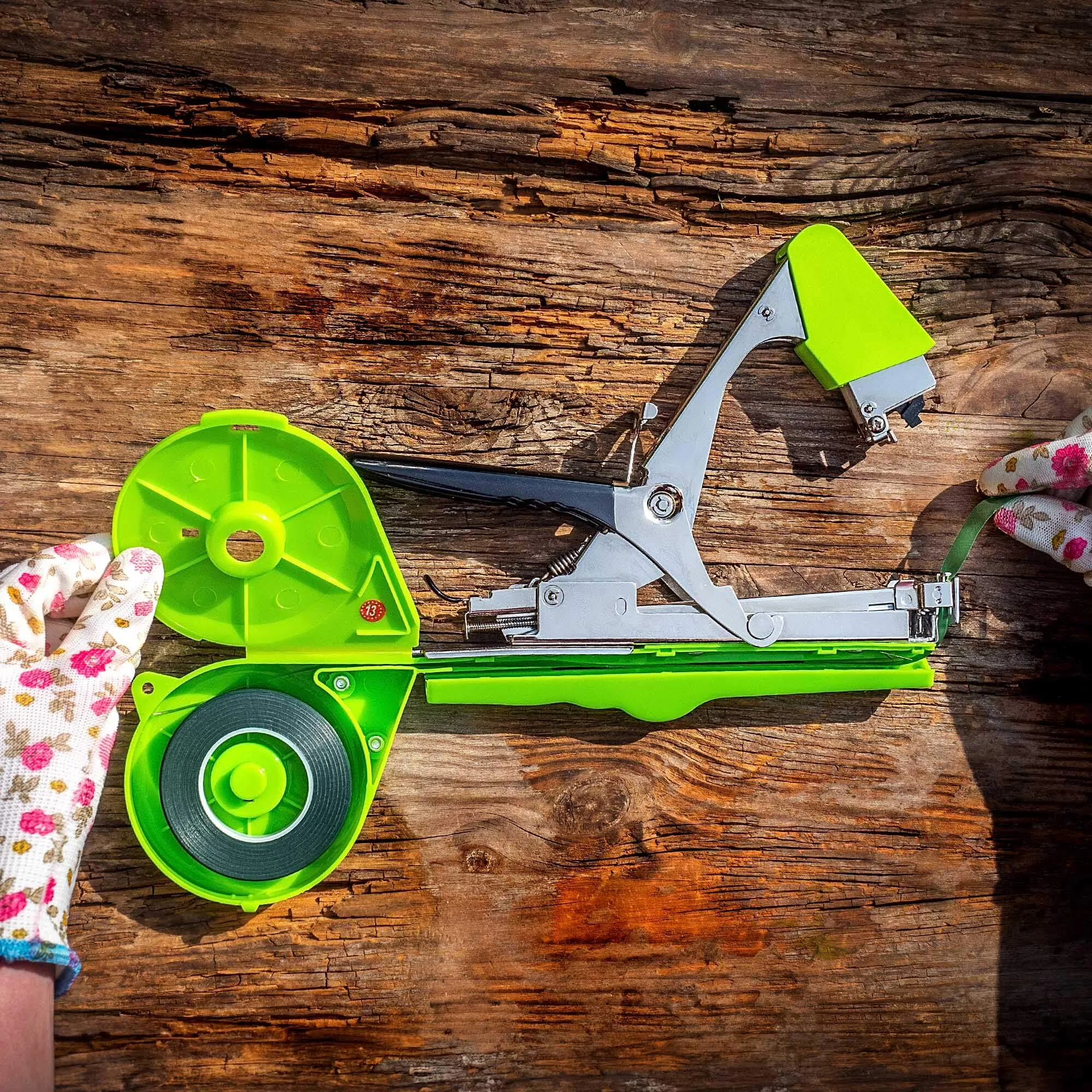 Larret sodo segiklio juostų rinkinys, 11 mm x 25 m, žalios, 20 vnt.