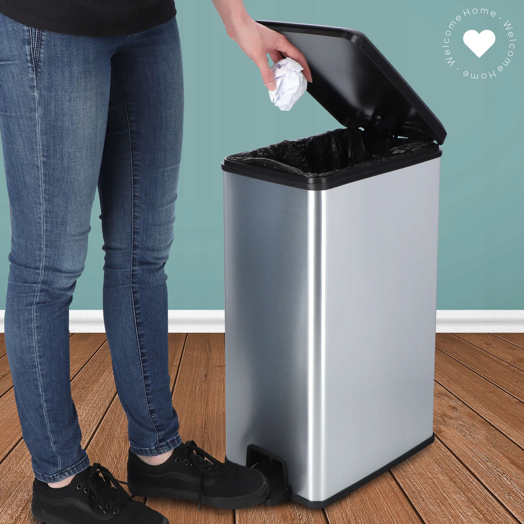 Curver Slim šiukšliadėžė 40 l, sidabrinė