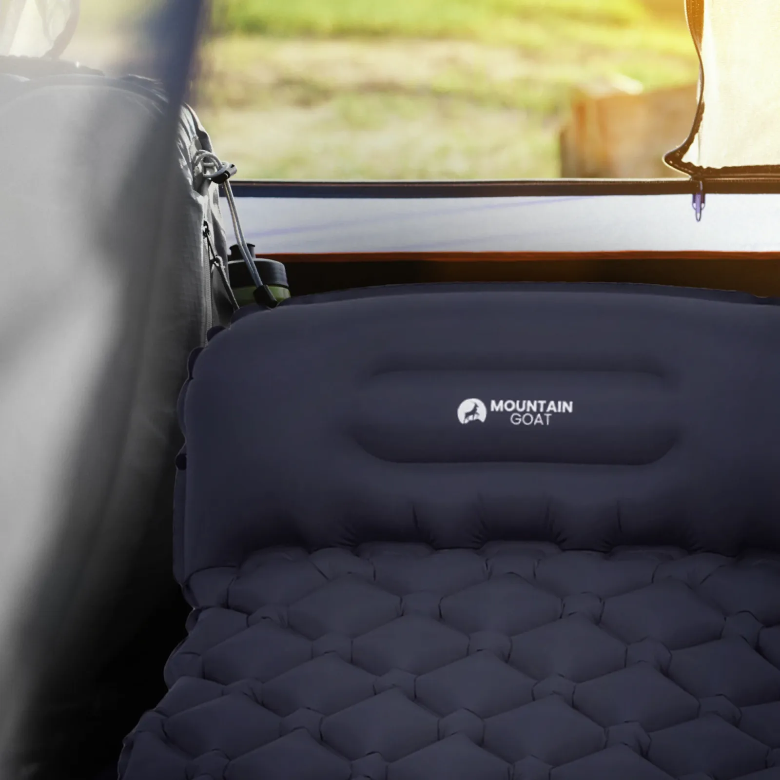 „Mountain Goat“ vienvietis savaime prisipučiantis pripučiamas turistinis čiužinys