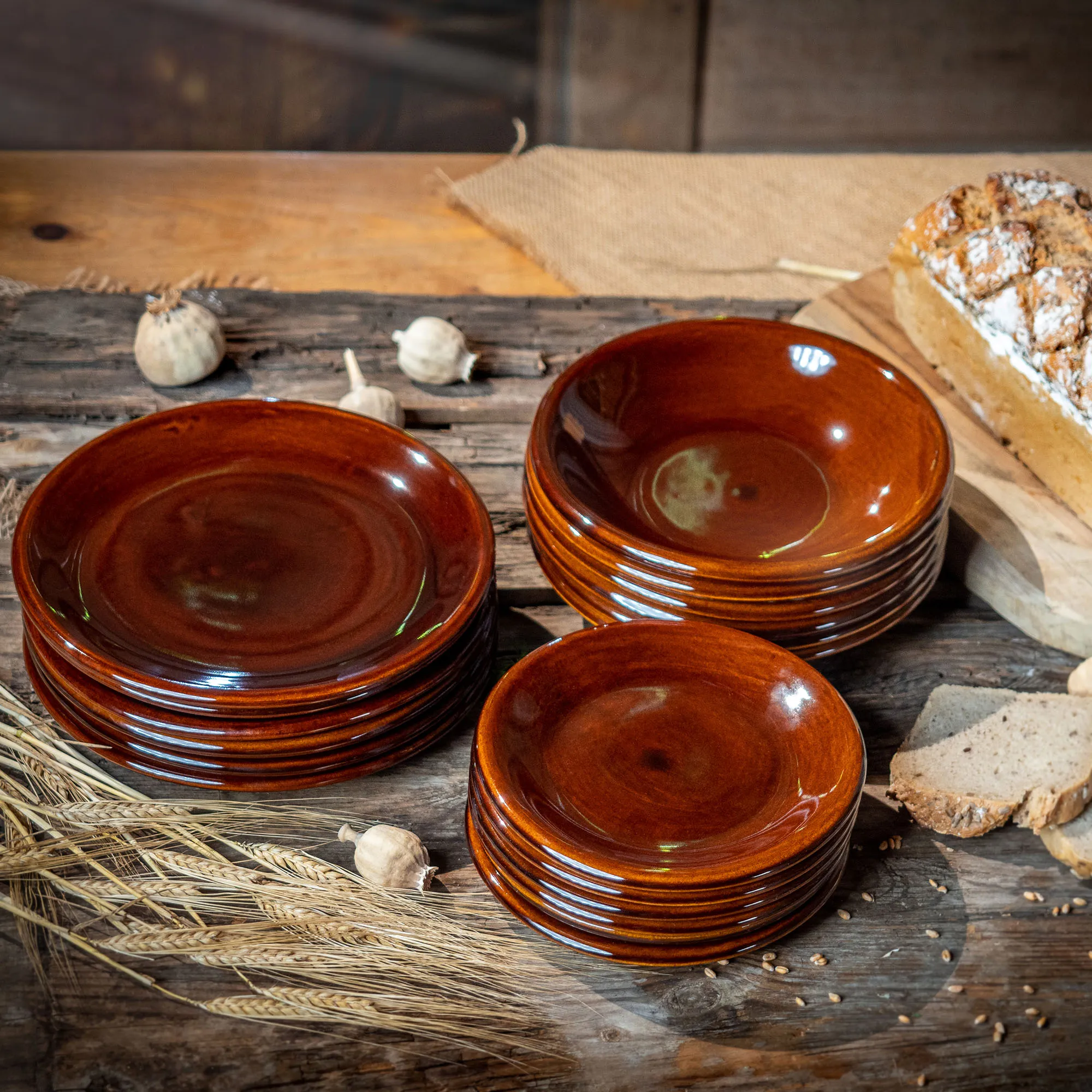 Olympia gilios akmens masės lėkštės 23 cm, 4 vnt.