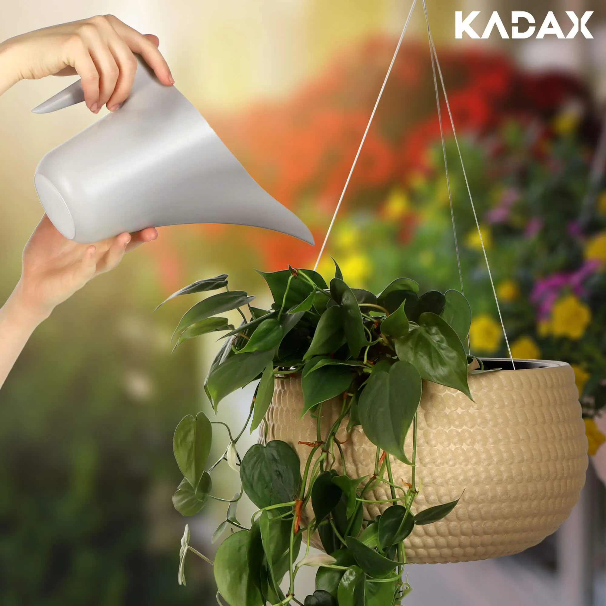 Pakabinamas rutulinis vazonas su Serro įdėklu 29 cm