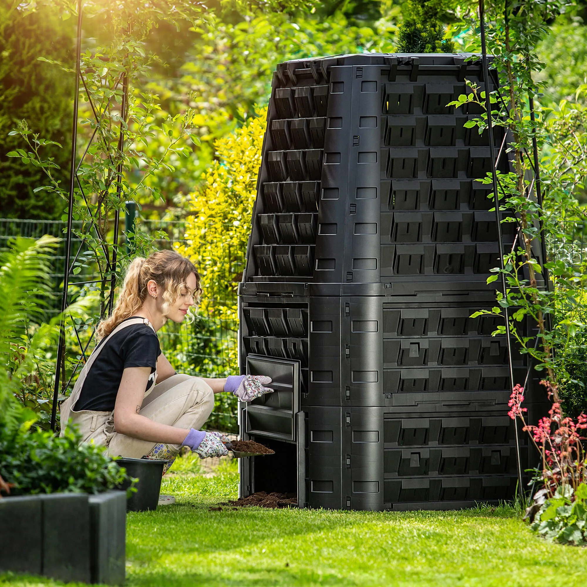 Yutz 1050L sodo komposteris