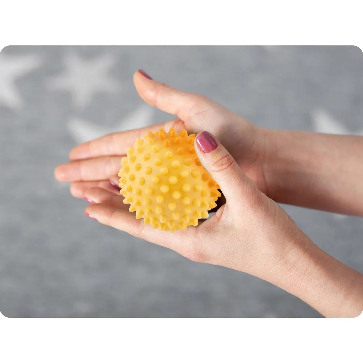 Masažo ir fitneso kamuolys 9,5 cm NS-957 geltonas - nuotrauka 1