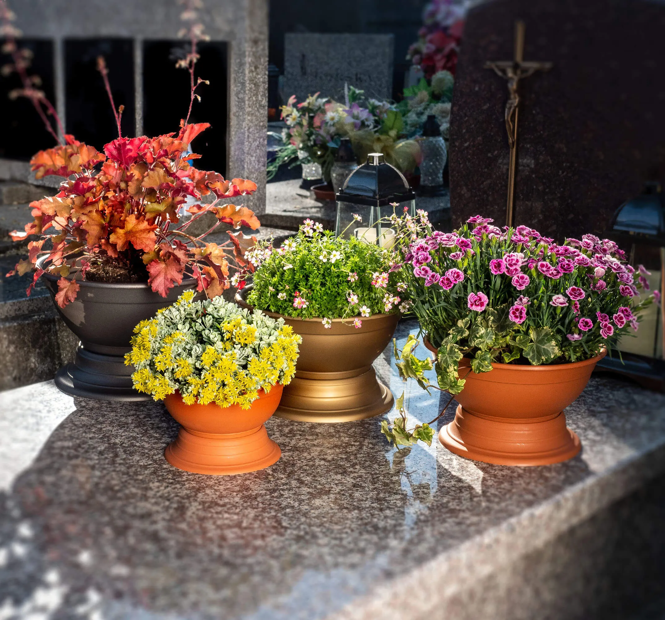 Ulmi kapinių gėlių dubuo 18 cm