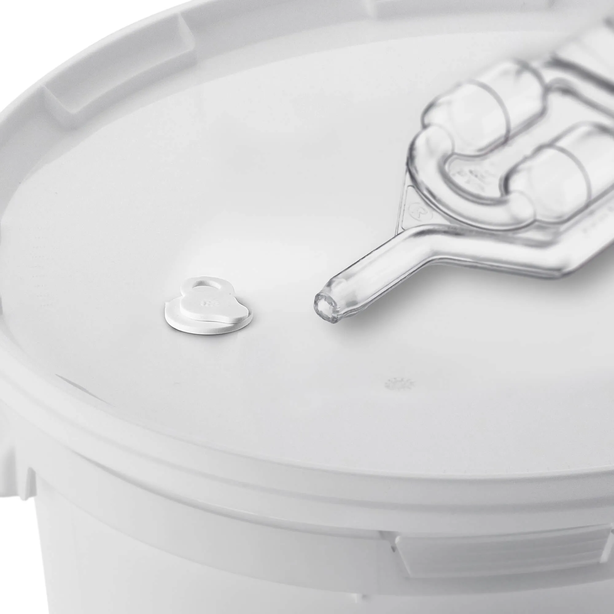 „Acerra“ fermentacijos indas su dangčiu ir rankena, 20 l, baltas + kamštis + fermentacijos užraktas