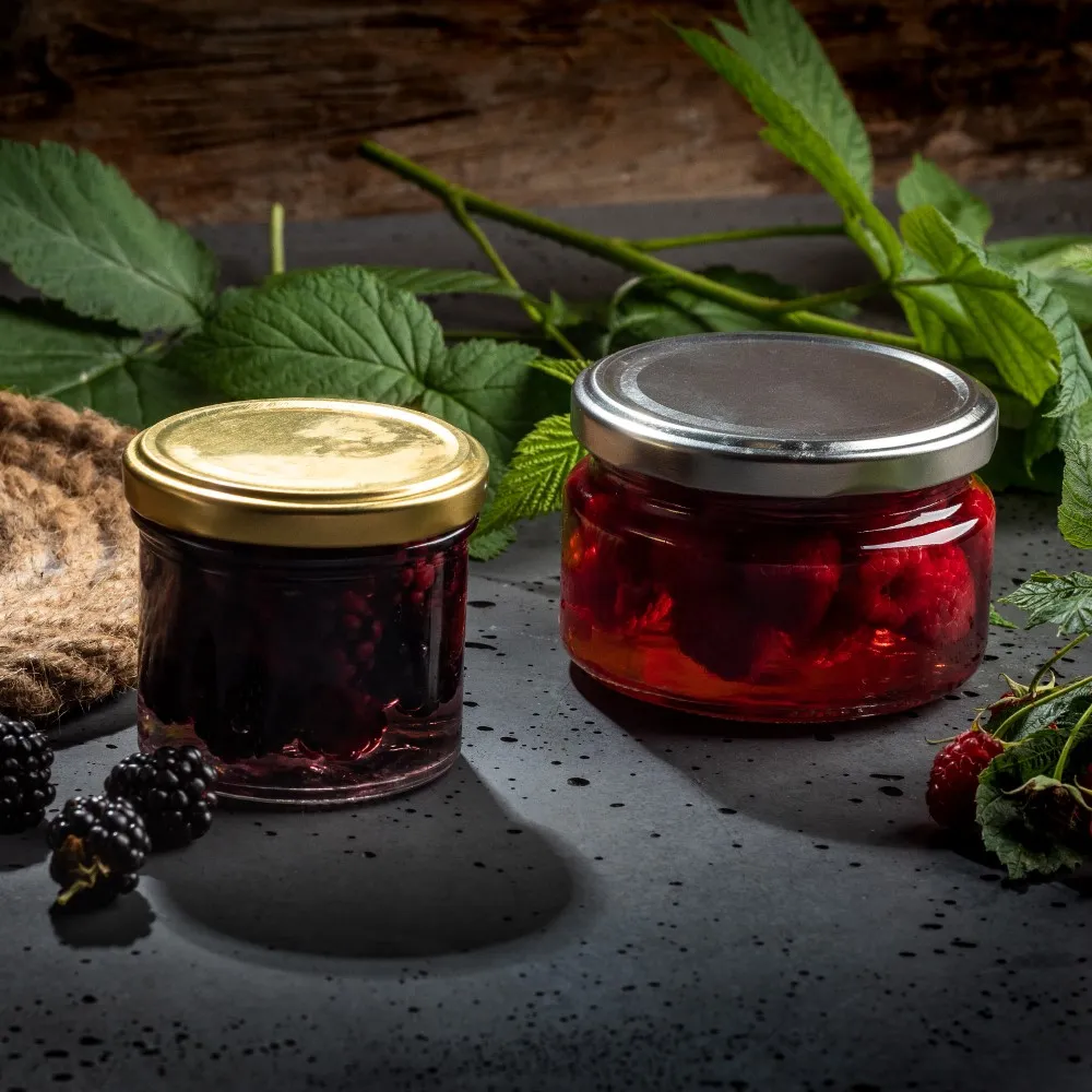 Metaliniai dangteliai „Valsta“ stiklainiams, 10 vnt., 66 mm skersmens, sidabriniai