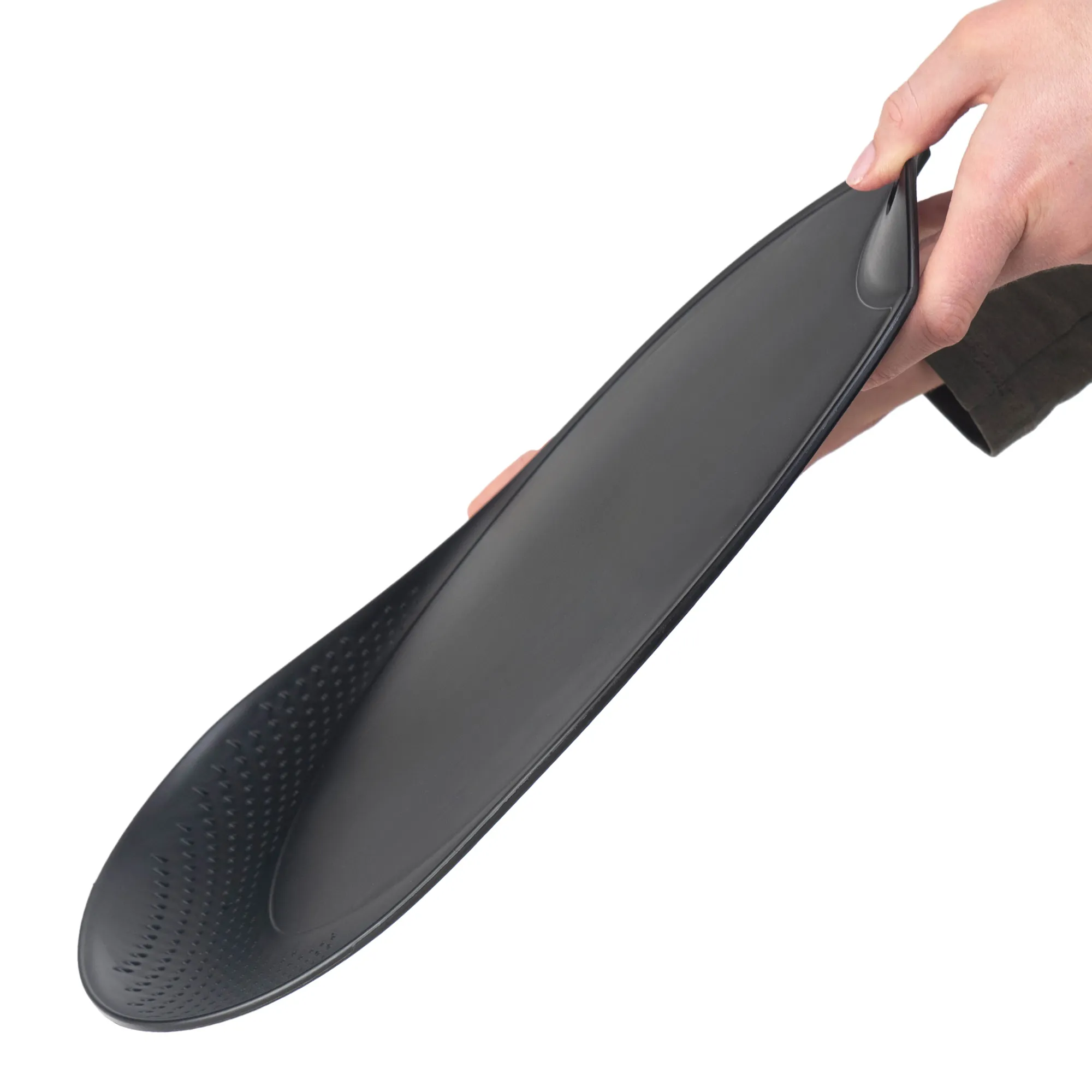 Visso juoda pjaustymo lentelė su nusausintuvu