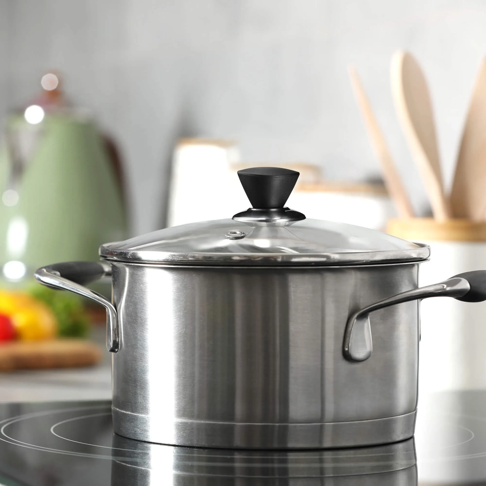 Taranto 22 cm orkaitėje atsparus dangtis su juoda rankena