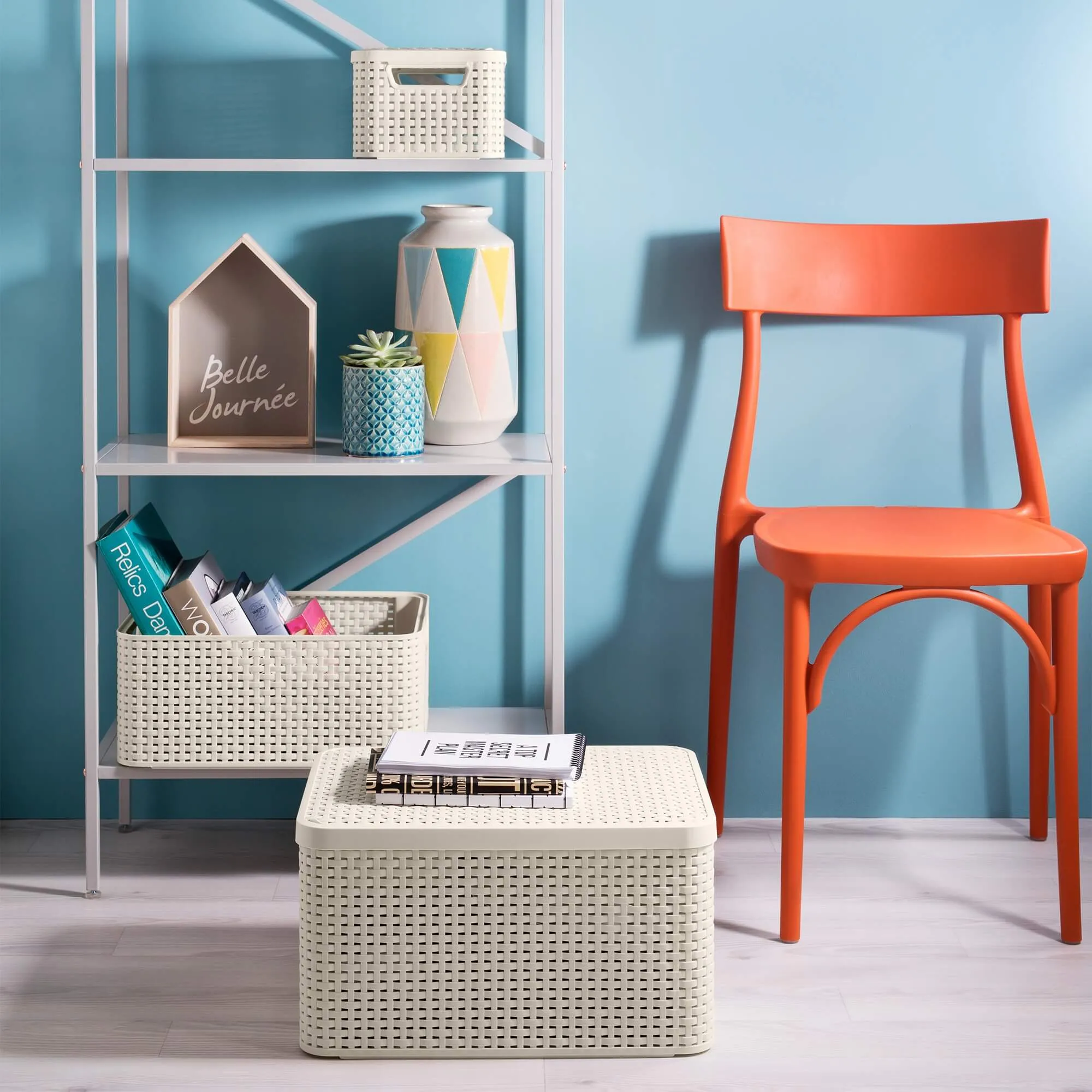 „Curver Style“ 18 l talpos laikymo konteineris, kreminės spalvos