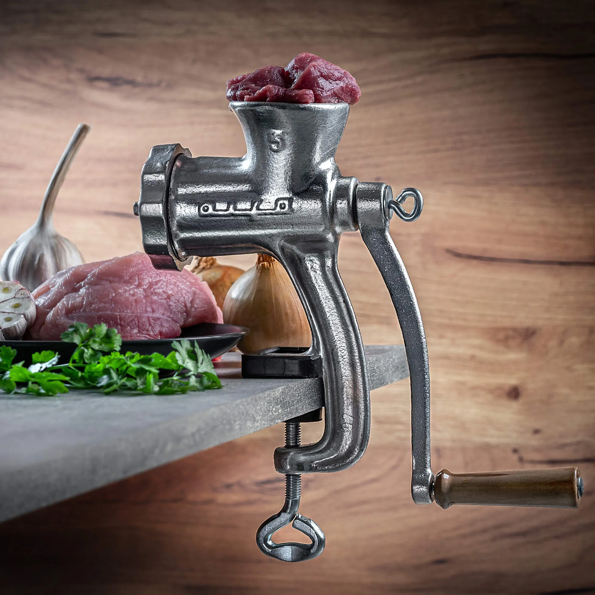 Hamra rankinis mėsmalė, 5 dydis