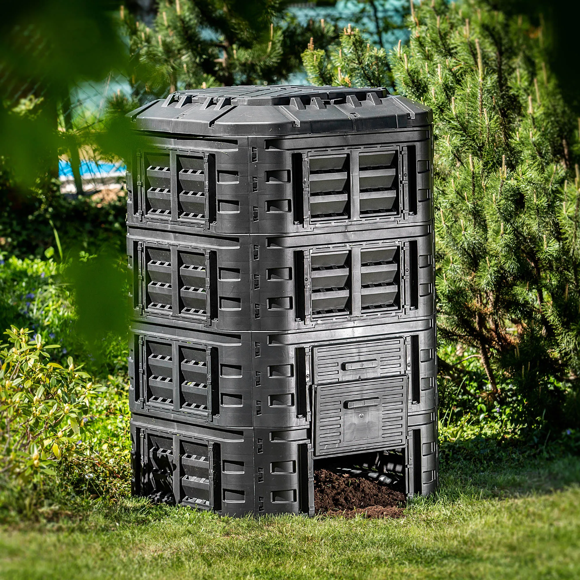 Nybro 1120L sodo komposteris, juodas