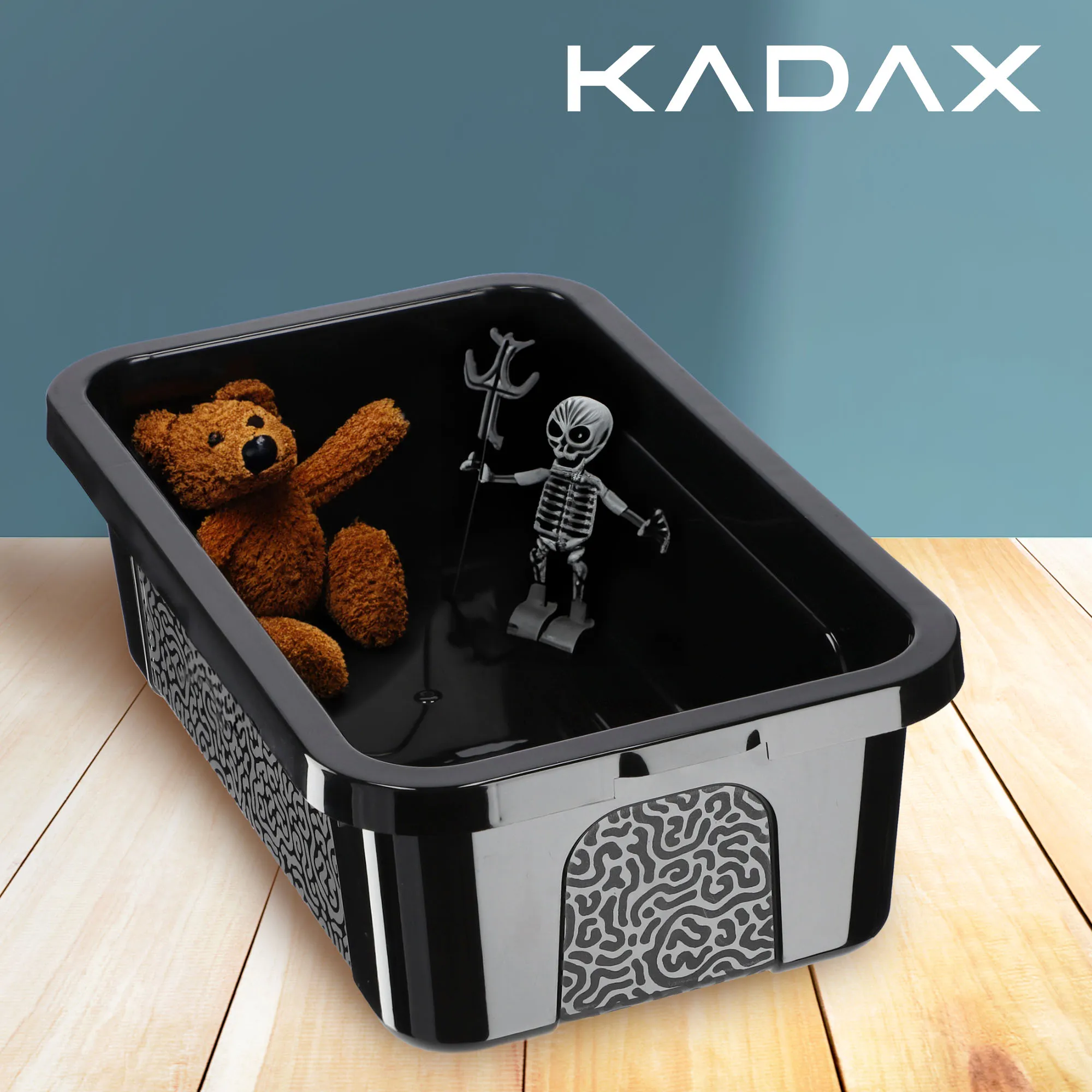 Dozza 4,5 l juodas laikymo indas su dangčiu