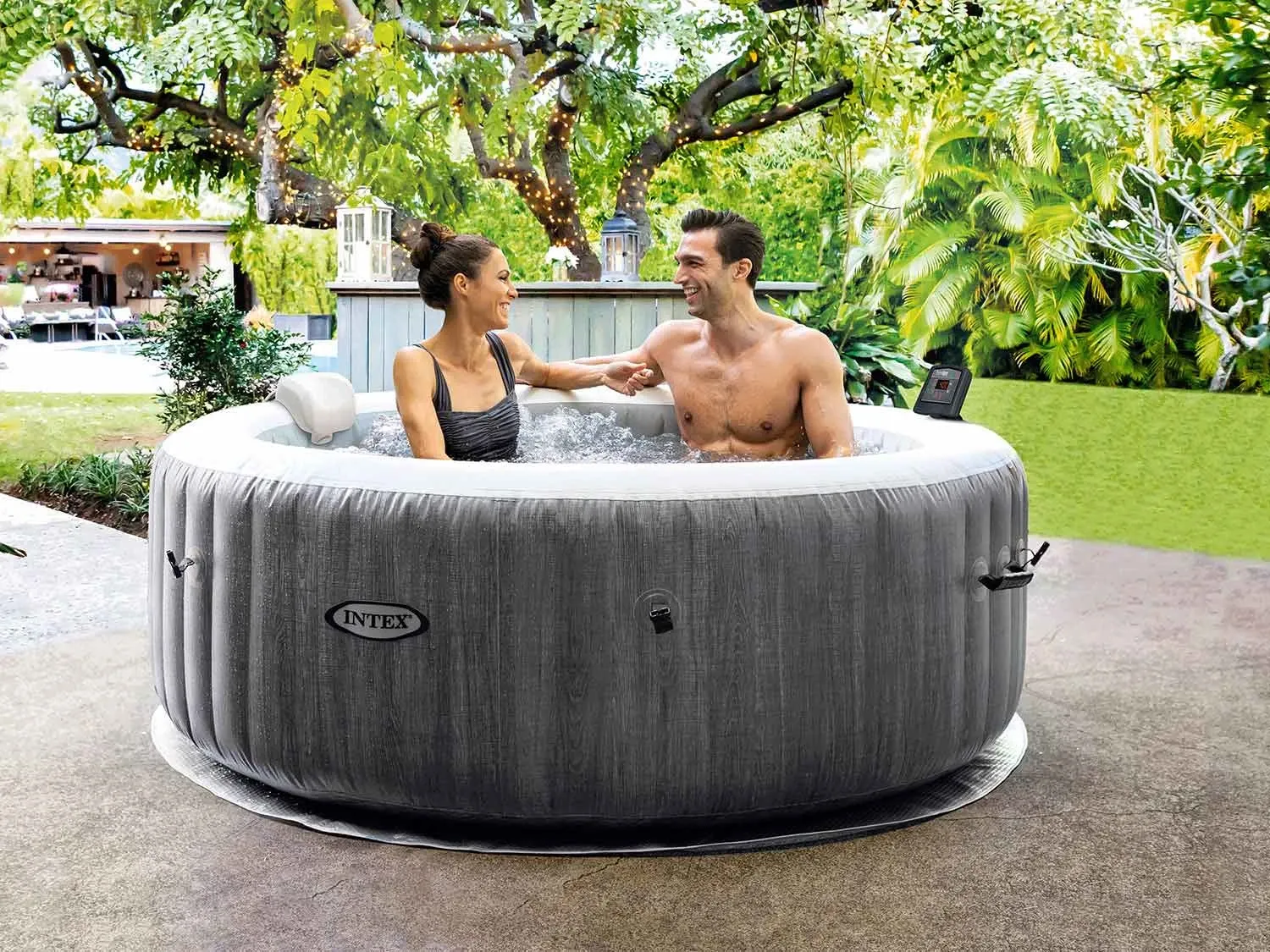 Pripučiama SPA su hidromasažu 4 asmenims, INTEX 28440 komplektas - nuotrauka 1