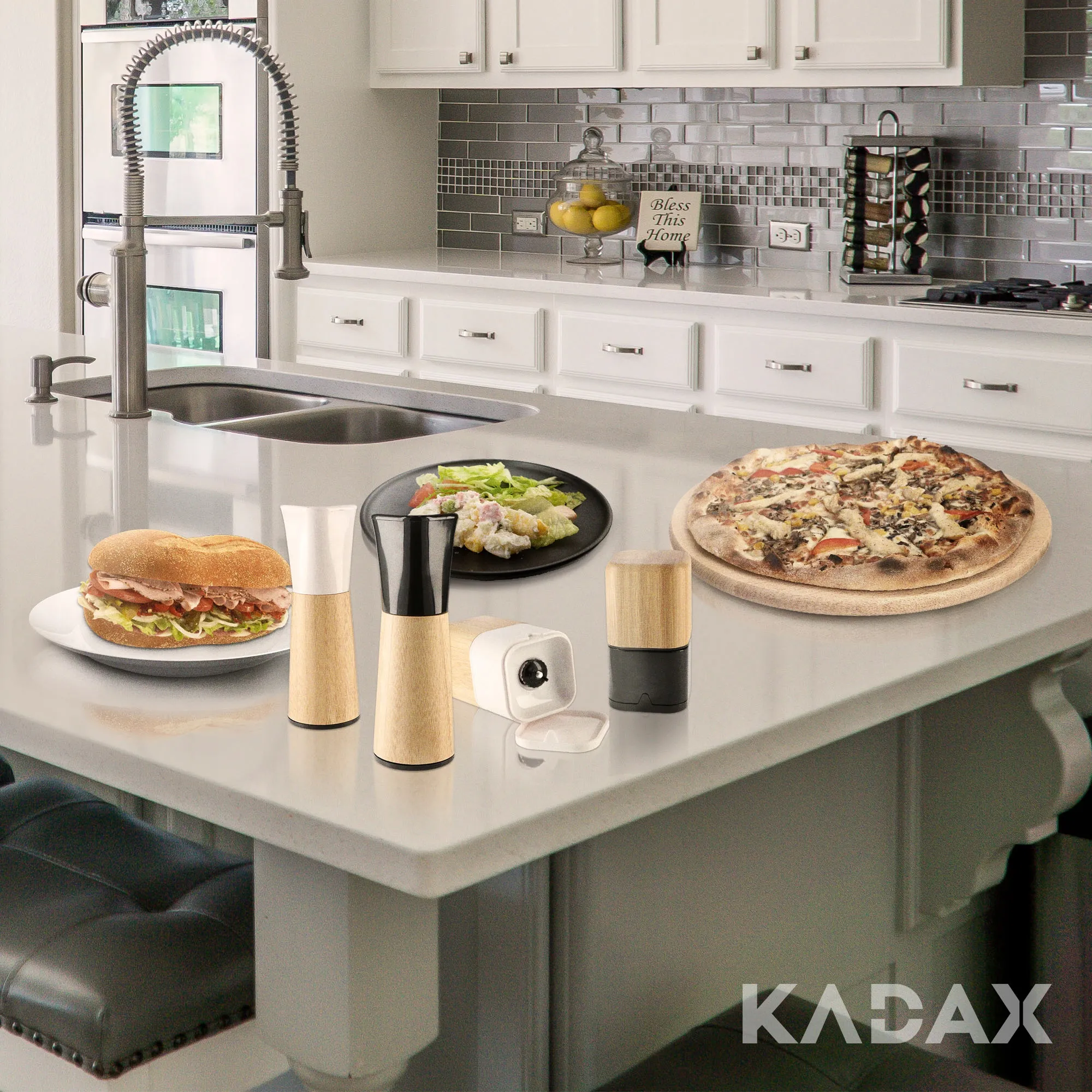 Pipirų ir druskos malūnėliai 11 x 6 cm 2 vnt.