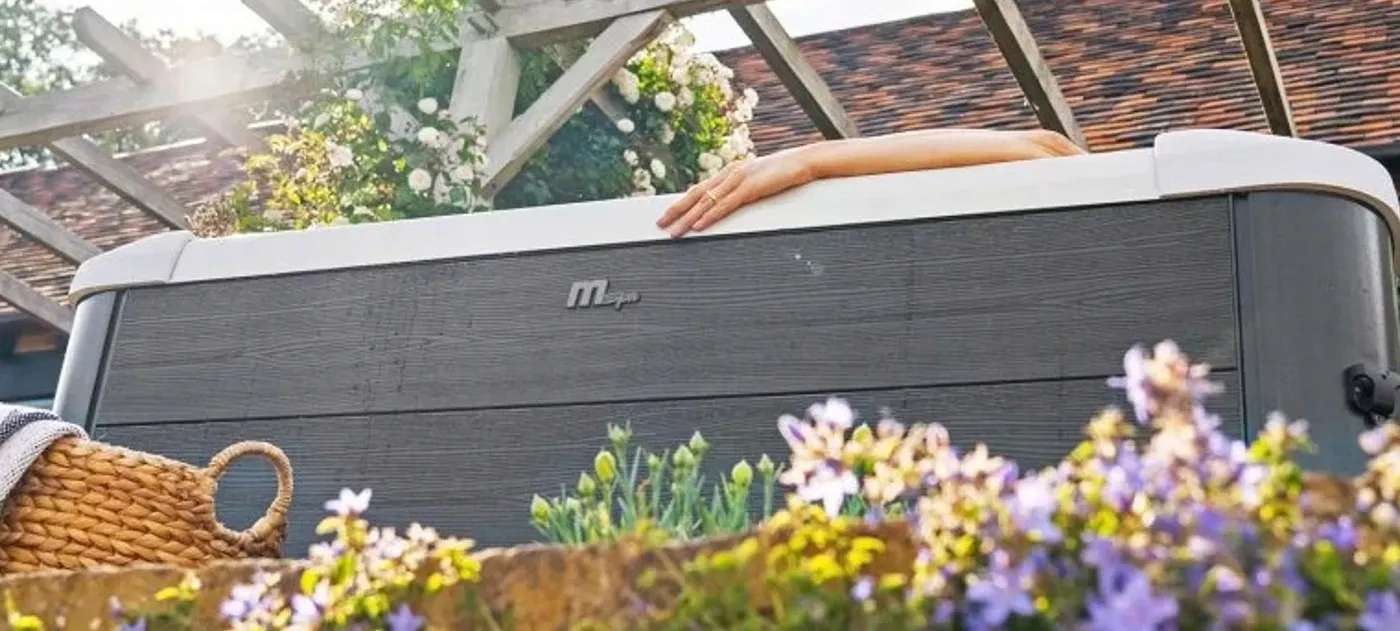 MSpa OSLO PLUS WIFI sodo SPA 6 asm
