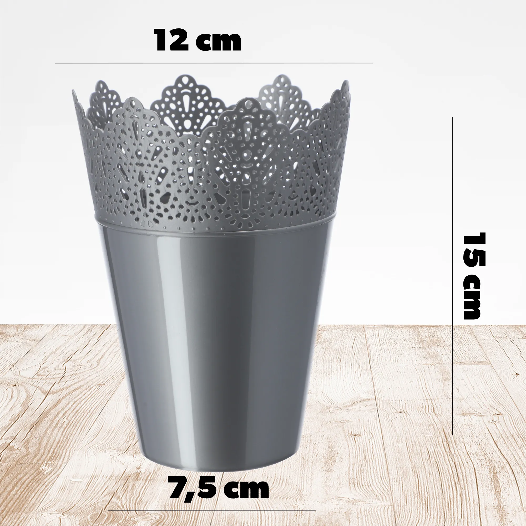 Calade gėlių vazonas su nėriniais 12 x 15 cm