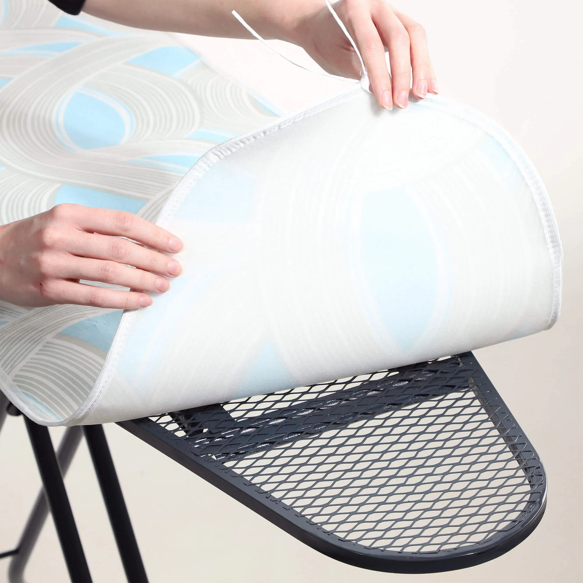 Lyginimo lentos užvalkalas 110x30cm UIS tamprus pagrindas pilkos linijos