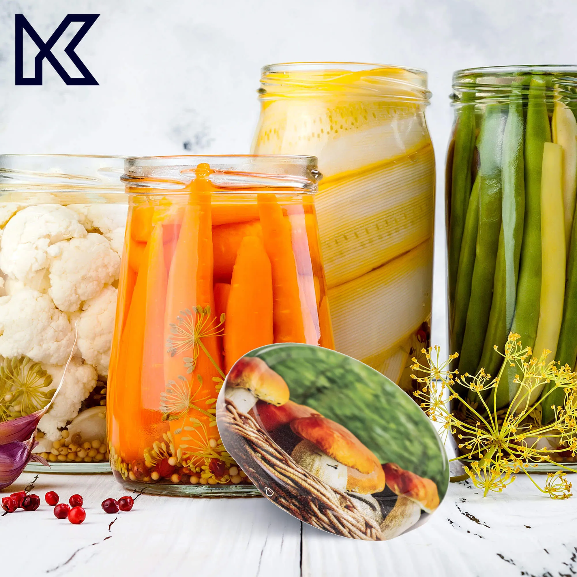 Metaliniai dangteliai Valsta stiklainiams, 10 vnt., 66 mm skersmens, „Grybai krepšelyje“