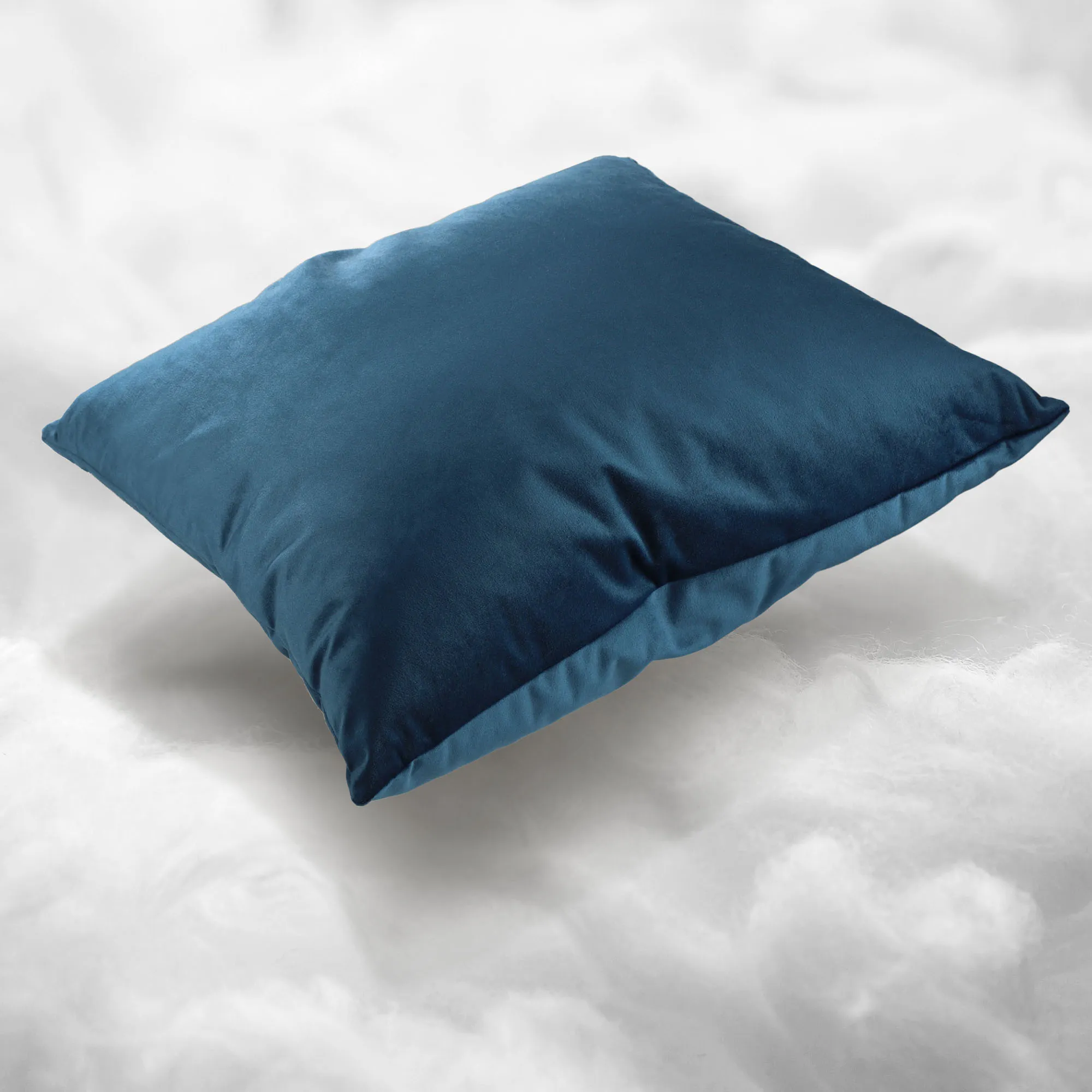 Dekoratyvinė aksominė pagalvėlė 46 x 46 cm, tamsiai mėlyna