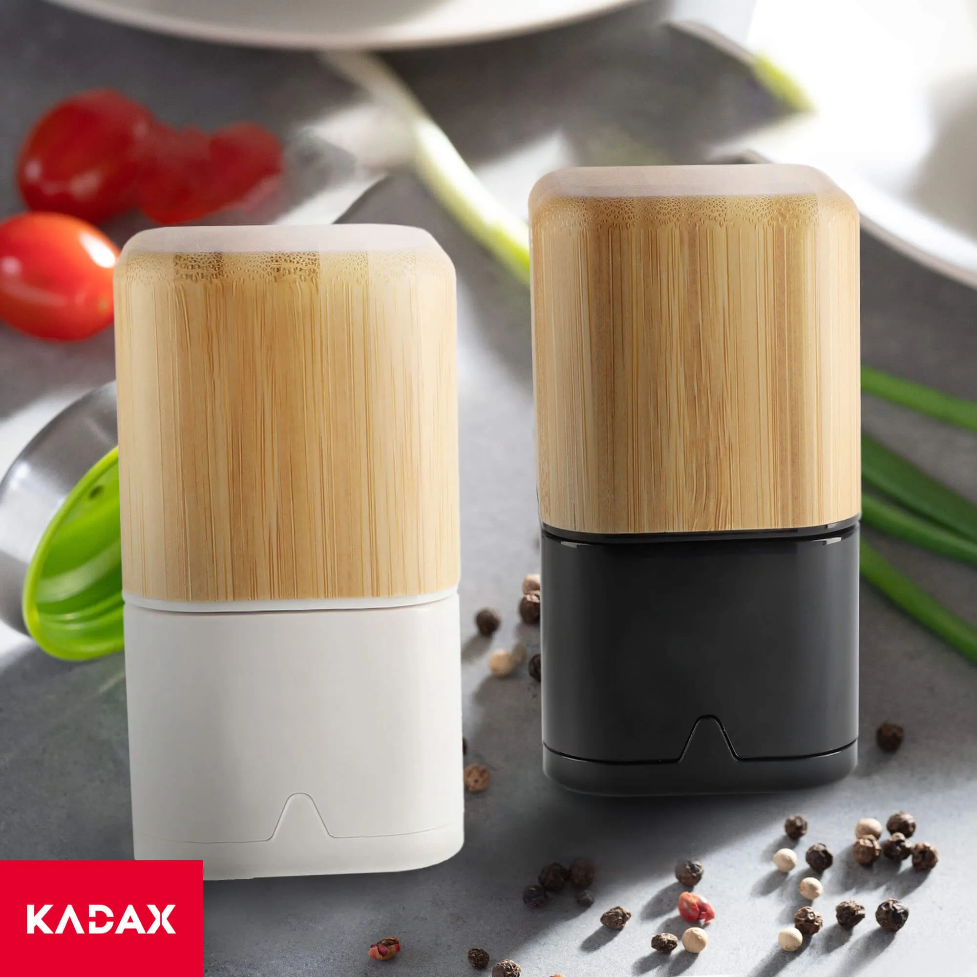 Pipirų ir druskos malūnėliai 11 x 6 cm 2 vnt.