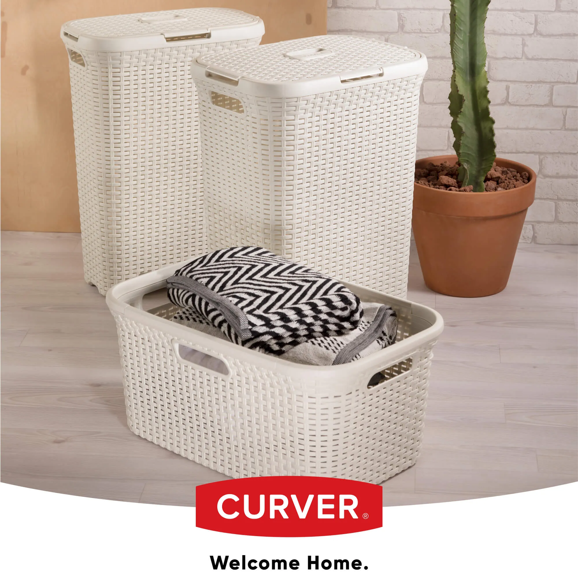 Curver Natural Style 45 l kreminės spalvos skalbinių konteineris