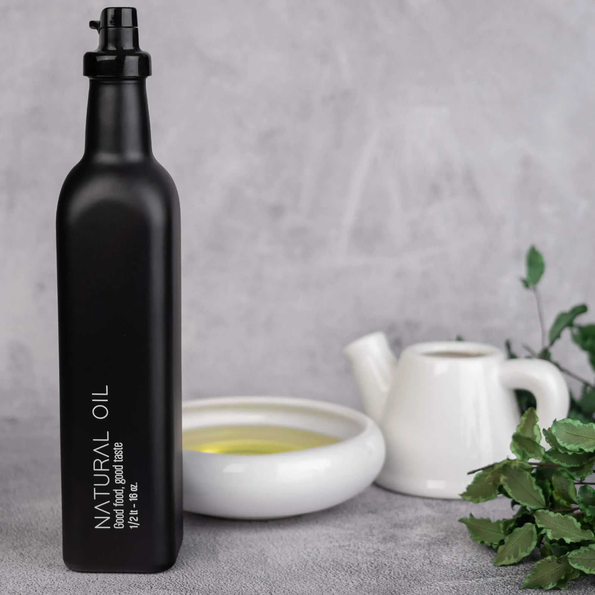 Setri alyvuogių aliejaus butelis 0,5 l, juodas, 1 vnt.