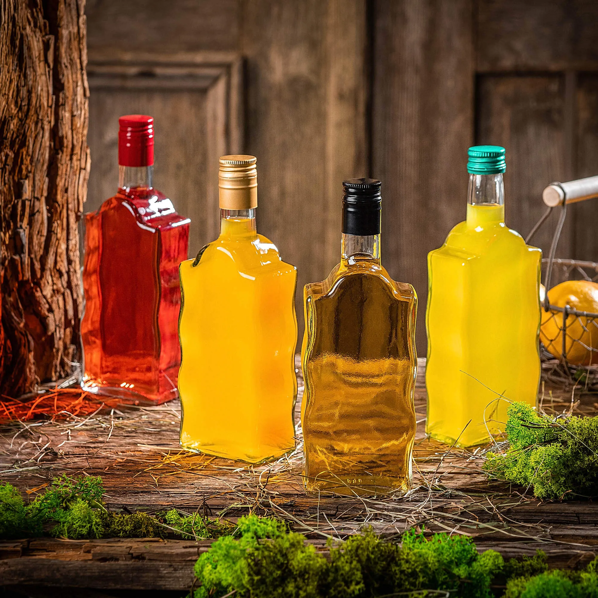 Fala stiklinis tinktūros buteliukas 500 ml su ilgu raudonu dangteliu 1 vnt.