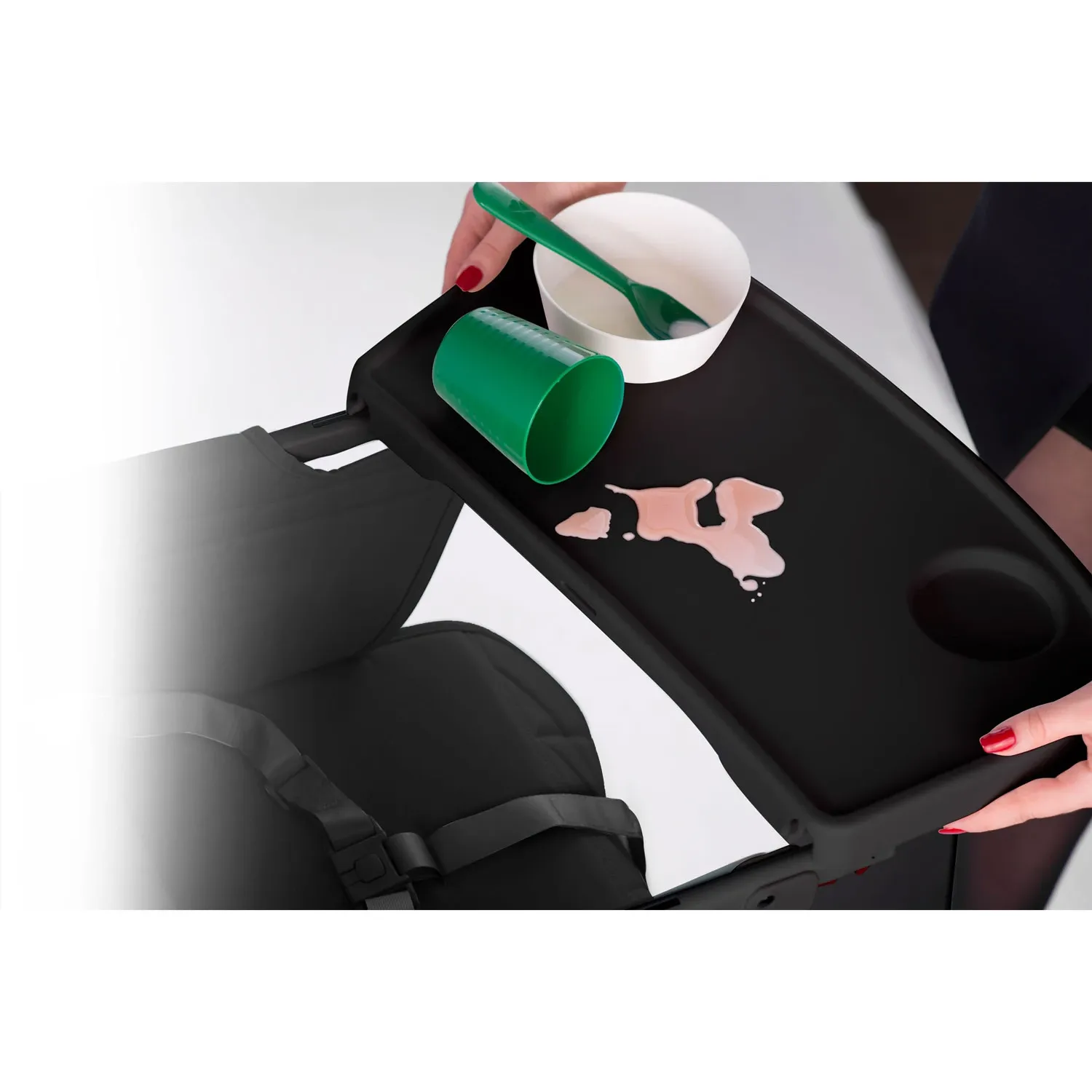 Nuco maitinimo kėdutė, juoda - nuotrauka 1